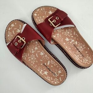 Lucky Brand Amelia Buckle Flat Red Women's Sandals